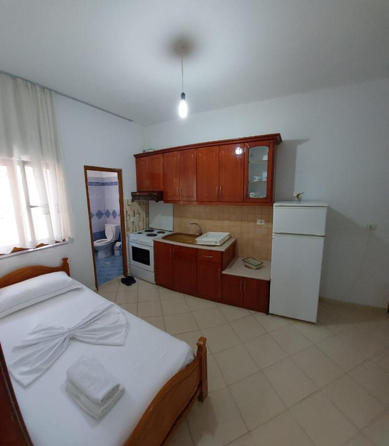 Summerland Saranda Экстерьер фото